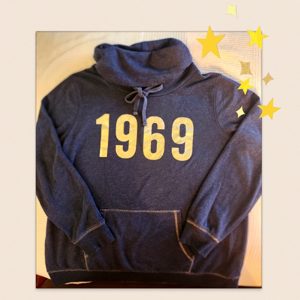 Gap Navy Blue  And Gold cowlneck Hoodie size Medium